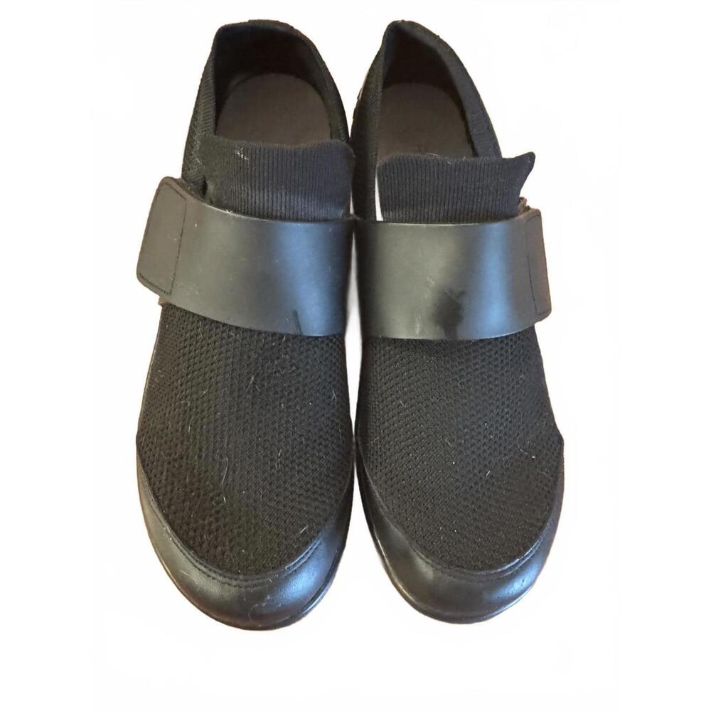 Traq by Alergria Comfortable Black Slip-On Shoes with Velcro Strap size 42 s-2